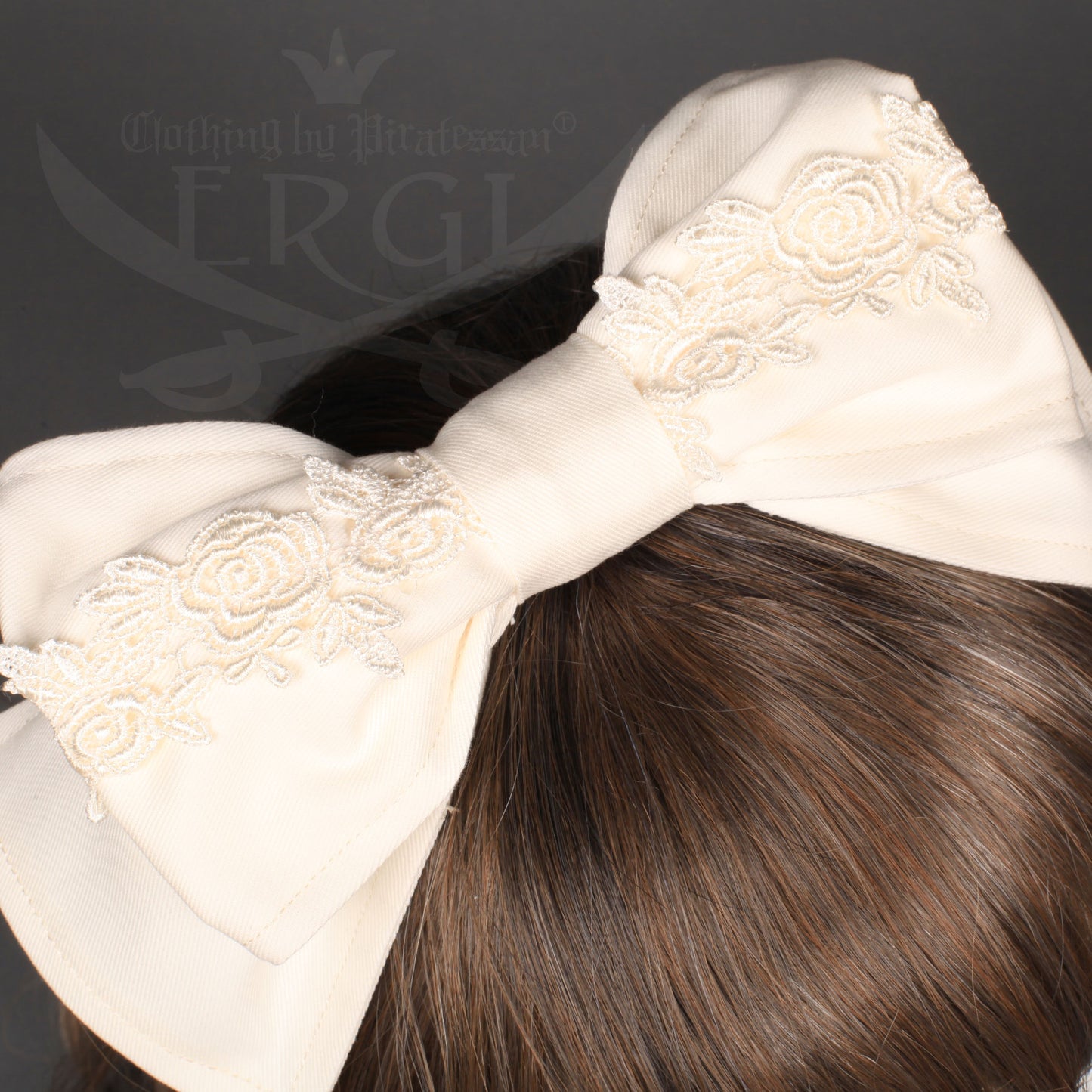 Ergi by Piratessan - Rose Headbow