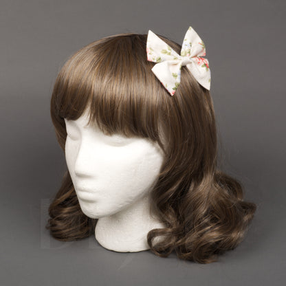 Small Floral Bow with Comb